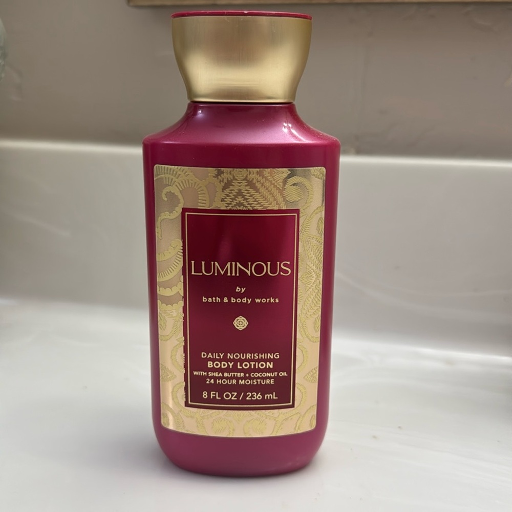 Bath & Body Works Luminous Body Lotion New, Unused. Discontinued scent